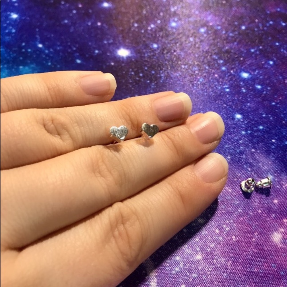 NEW!💙💎💕TINY HEARTS! QUITE ADORABLE!💕💎💙SILVER - Picture 2 of 8